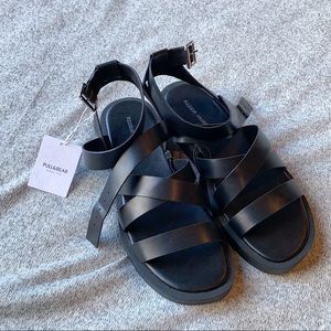 NWT Pull & Bear Sandals